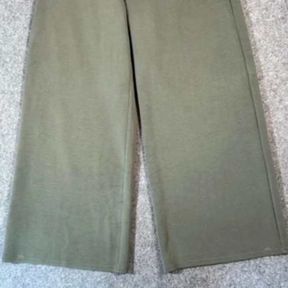 SPANX AirEssentials Wide Leg Cropped Pants Spruce Green 1X Casual Boho‎ Comfy